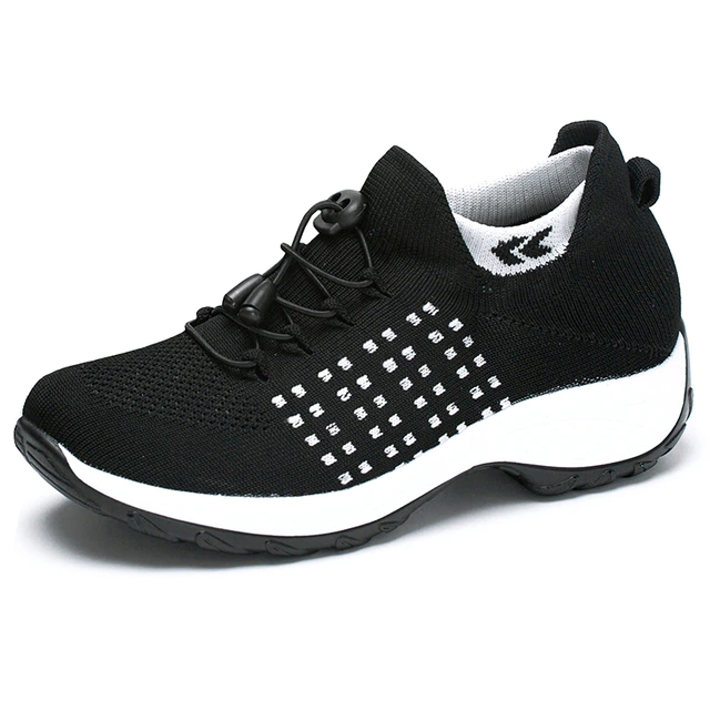 COMFOSTRIDE | EVERYDAY SNEAKERS FOR HAPPY FEET