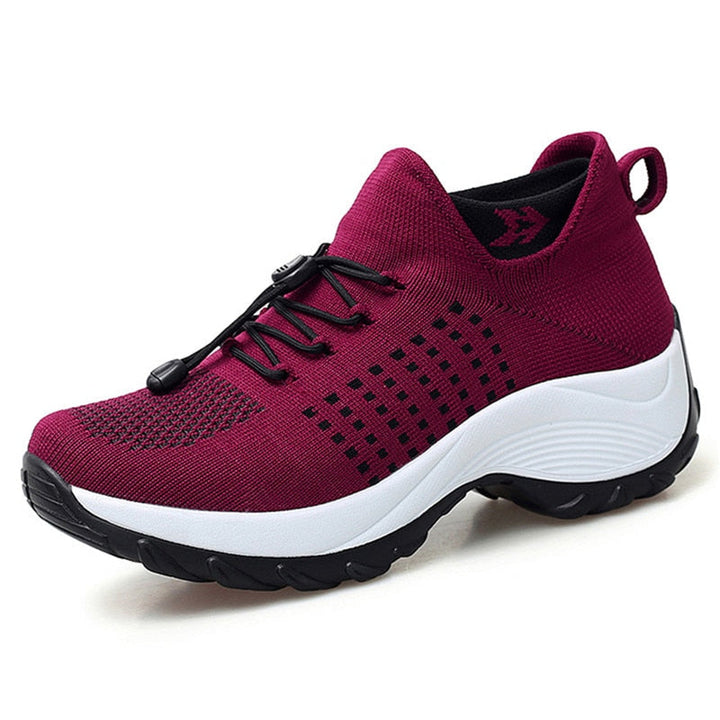COMFOSTRIDE | EVERYDAY SNEAKERS FOR HAPPY FEET